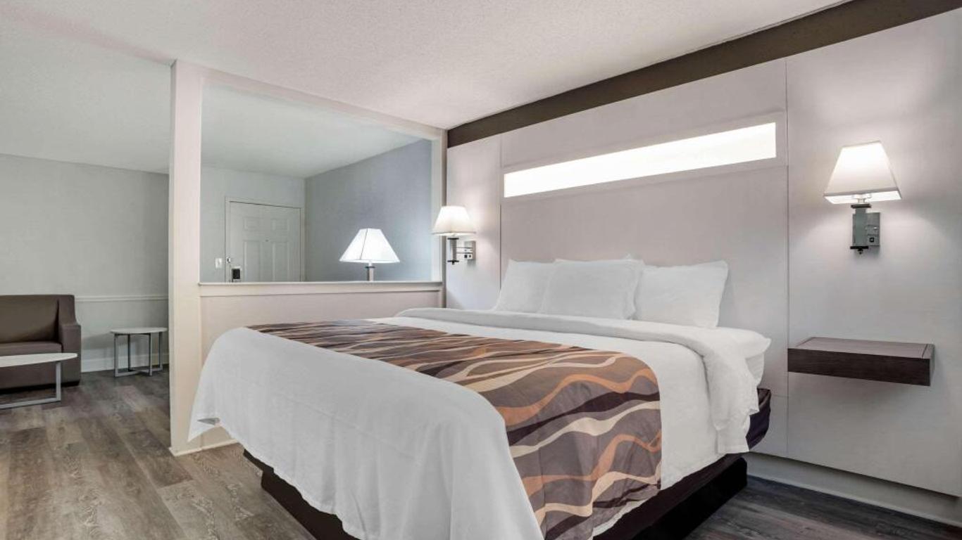 Baymont by Wyndham Montgomery AL