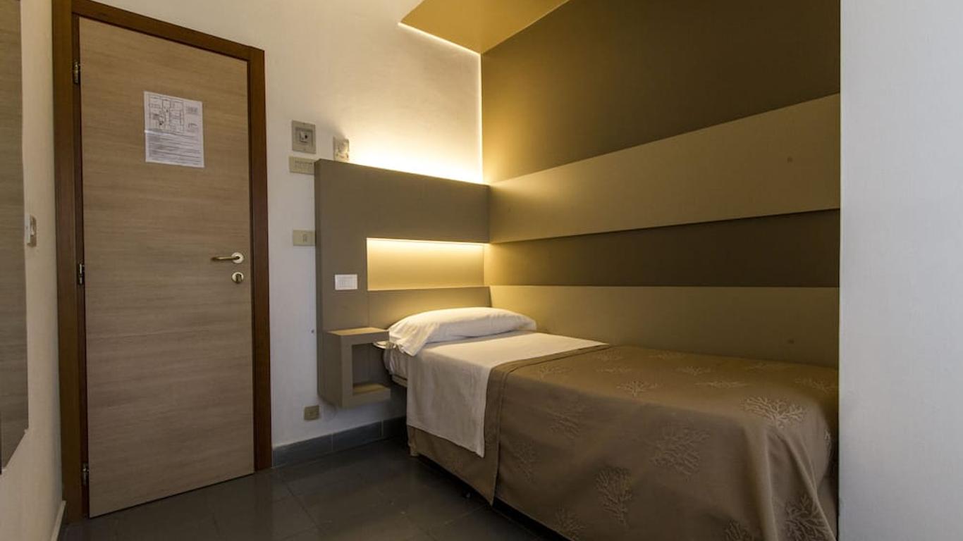 Hotel Desire'