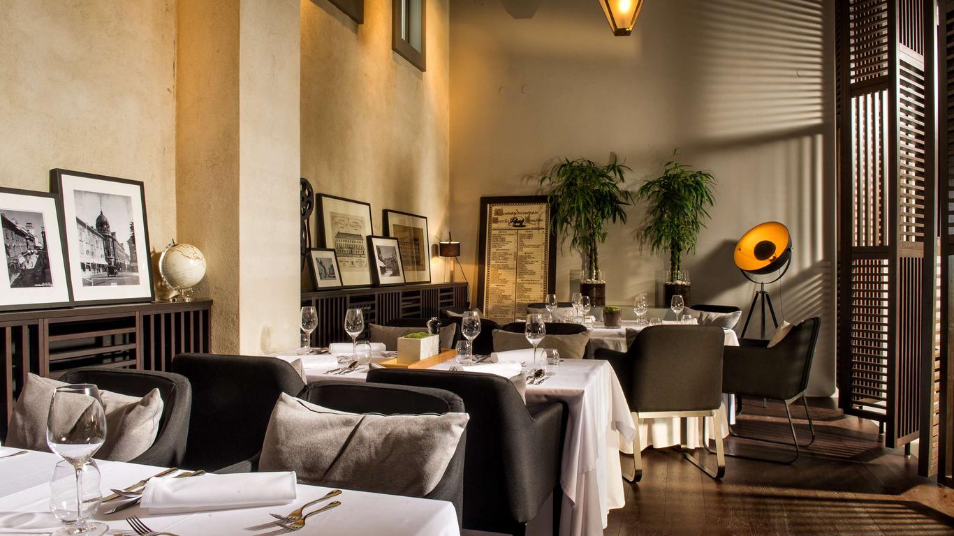 Best Western Premier Hotel Slon