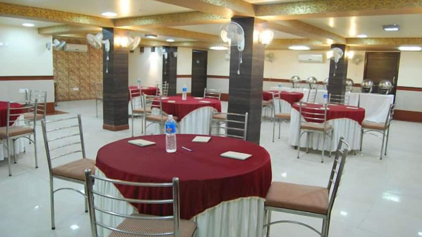 Hotel Raghav Palace