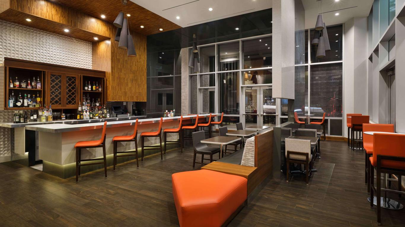 Homewood Suites by Hilton Denver Downtown-Convention Center