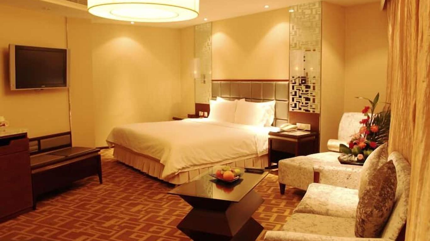 Phoenix Hotel City Center