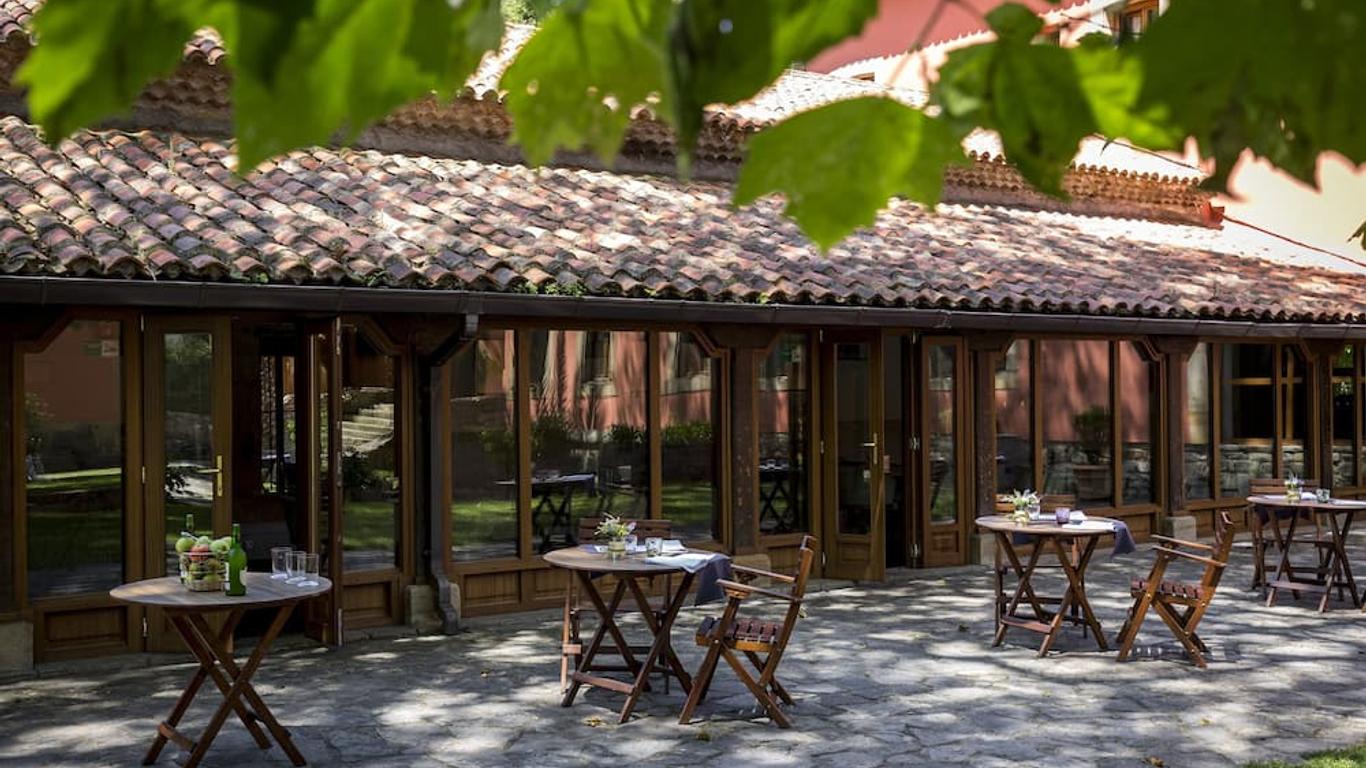 Parador De Gijon