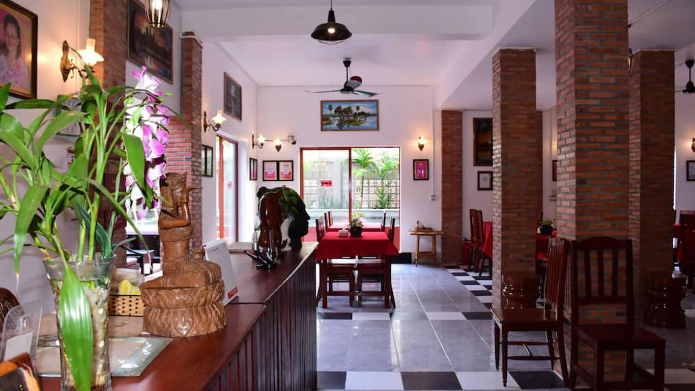 Bou Savy Guesthouse