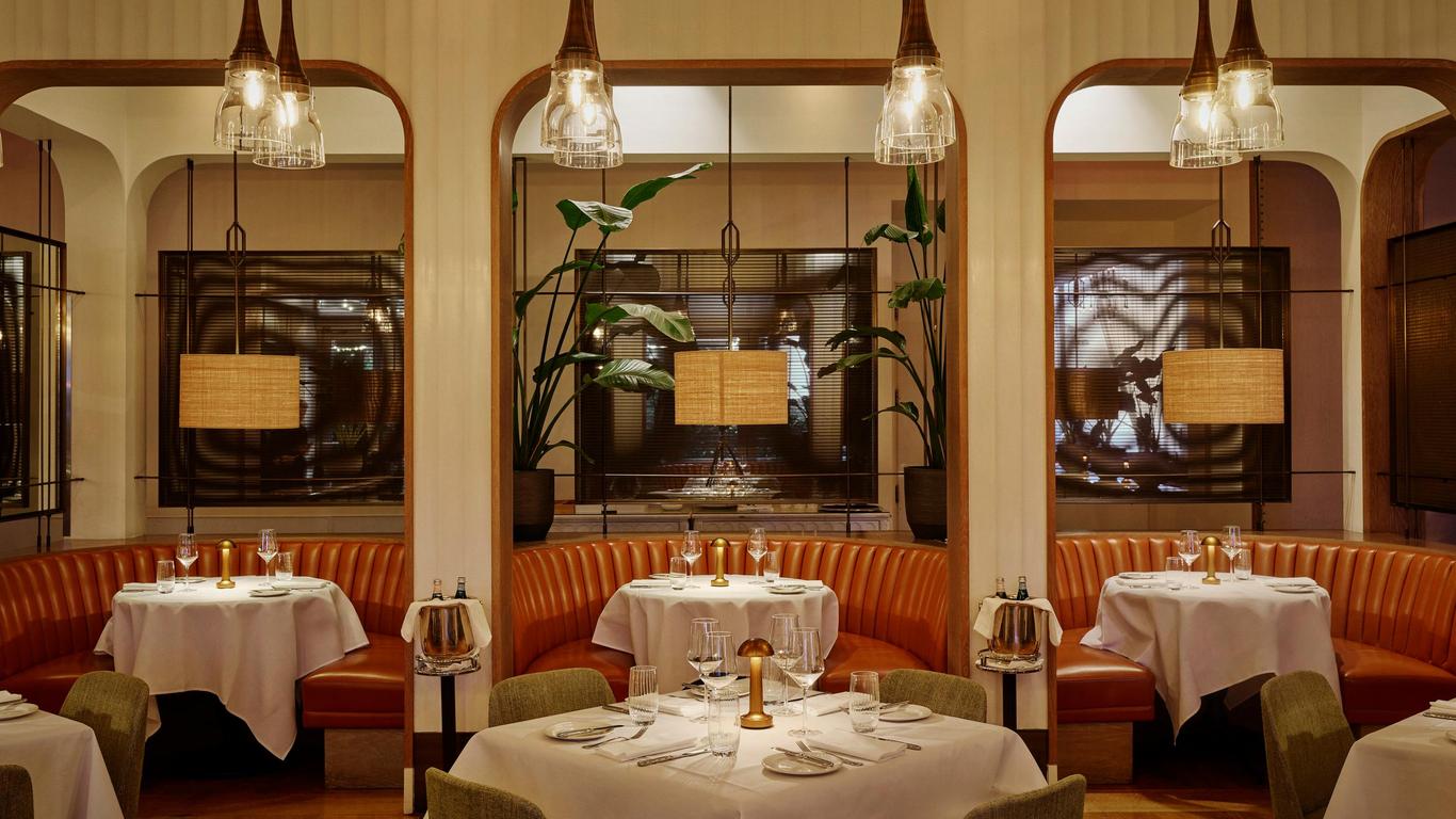 Four Seasons Hotel Miami