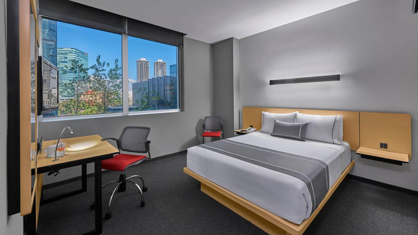 City Express Suites by Marriott Ciudad de México Santa Fe