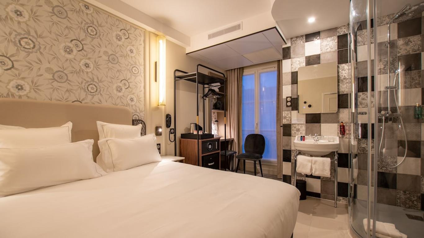 Elsa, Hôtel Paris