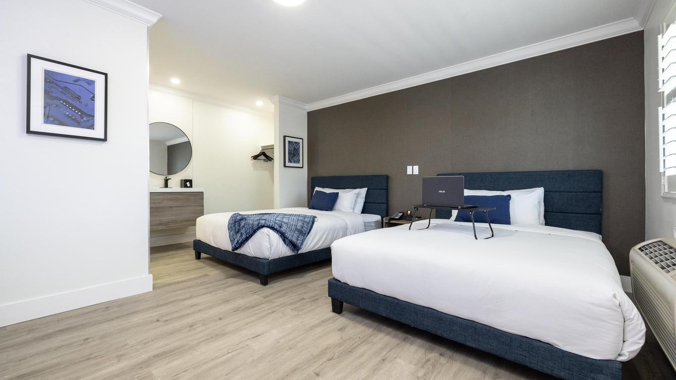 Wafer 450 Hotel
