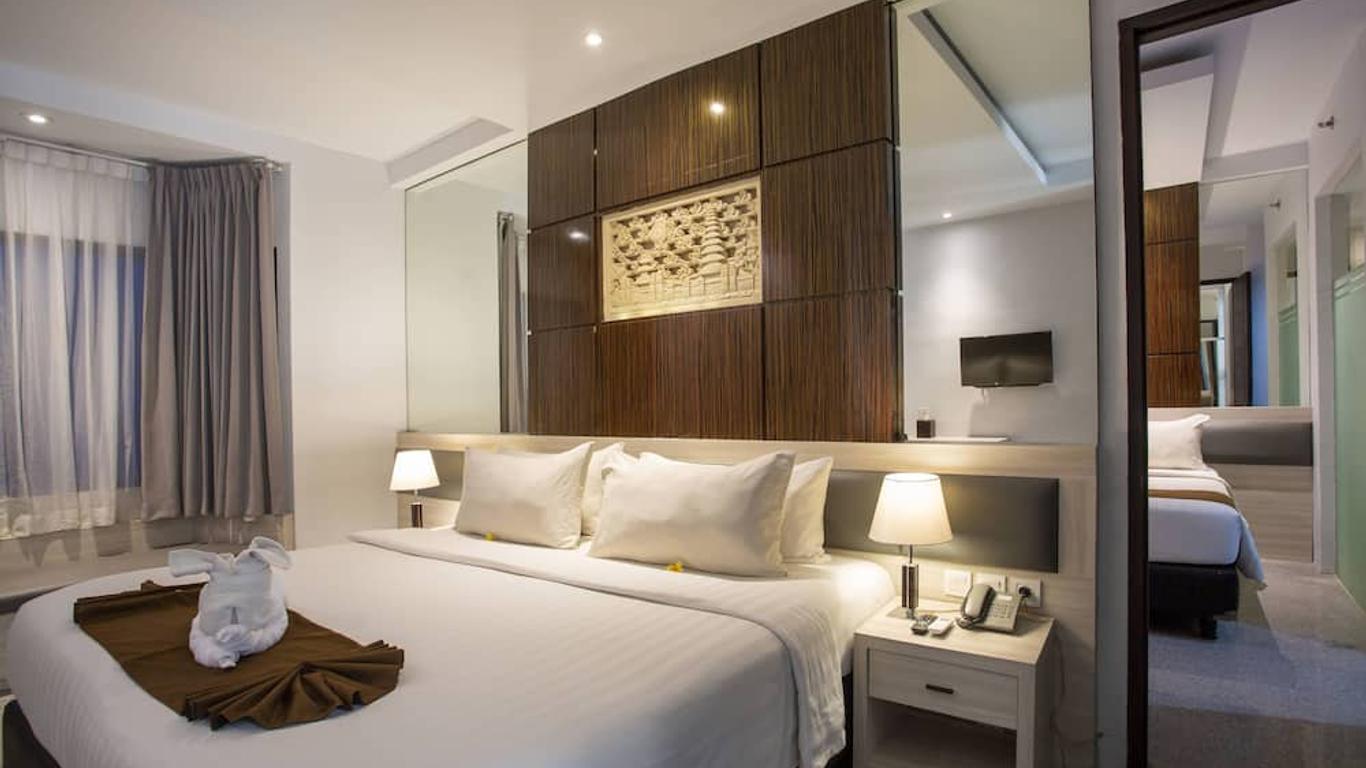 Famous Hotel Kuta