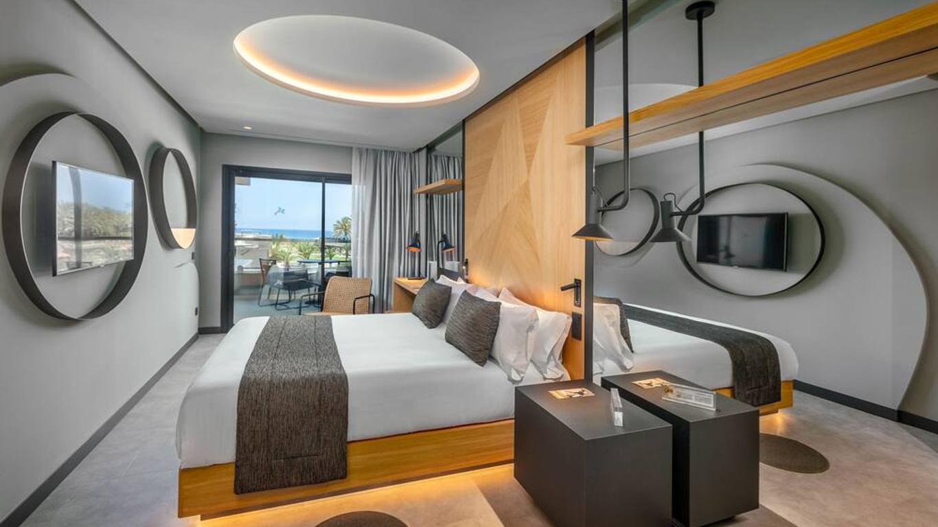 Hotel Faro, a Lopesan Collection Hotel - Adults Only