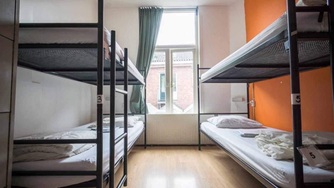 Stone Hotel And Hostel
