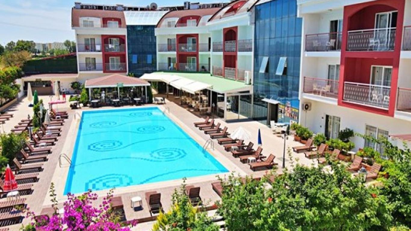 Side Legend Hotel